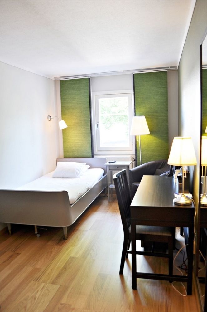 Jennys Hotell Och Restaurang アルビカ エクステリア 写真
