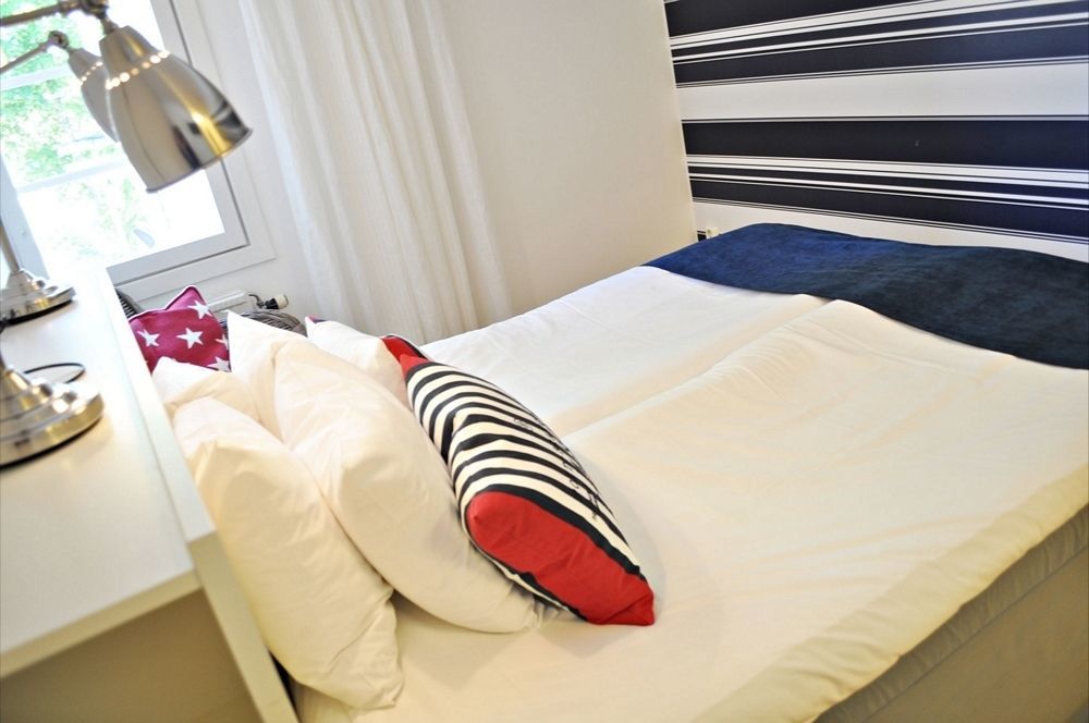Jennys Hotell Och Restaurang アルビカ エクステリア 写真