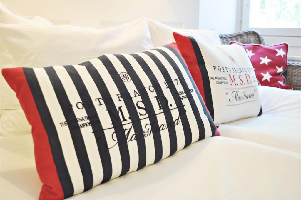 Jennys Hotell Och Restaurang アルビカ エクステリア 写真